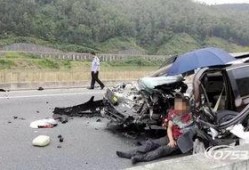 杞县柳庄车祸最新爆料,悲剧现场细节披露，调查深入进行中